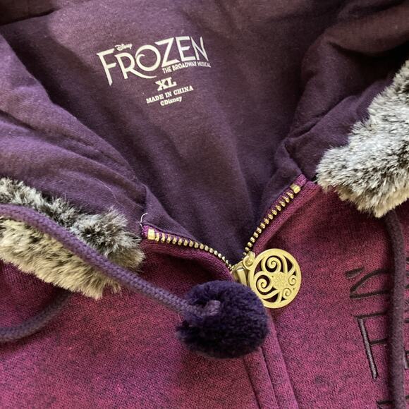 Disney Frozen Broadway Musical Jacket Fur Hoodie Sz XL Purple Embroidered - Picture 9 of 12